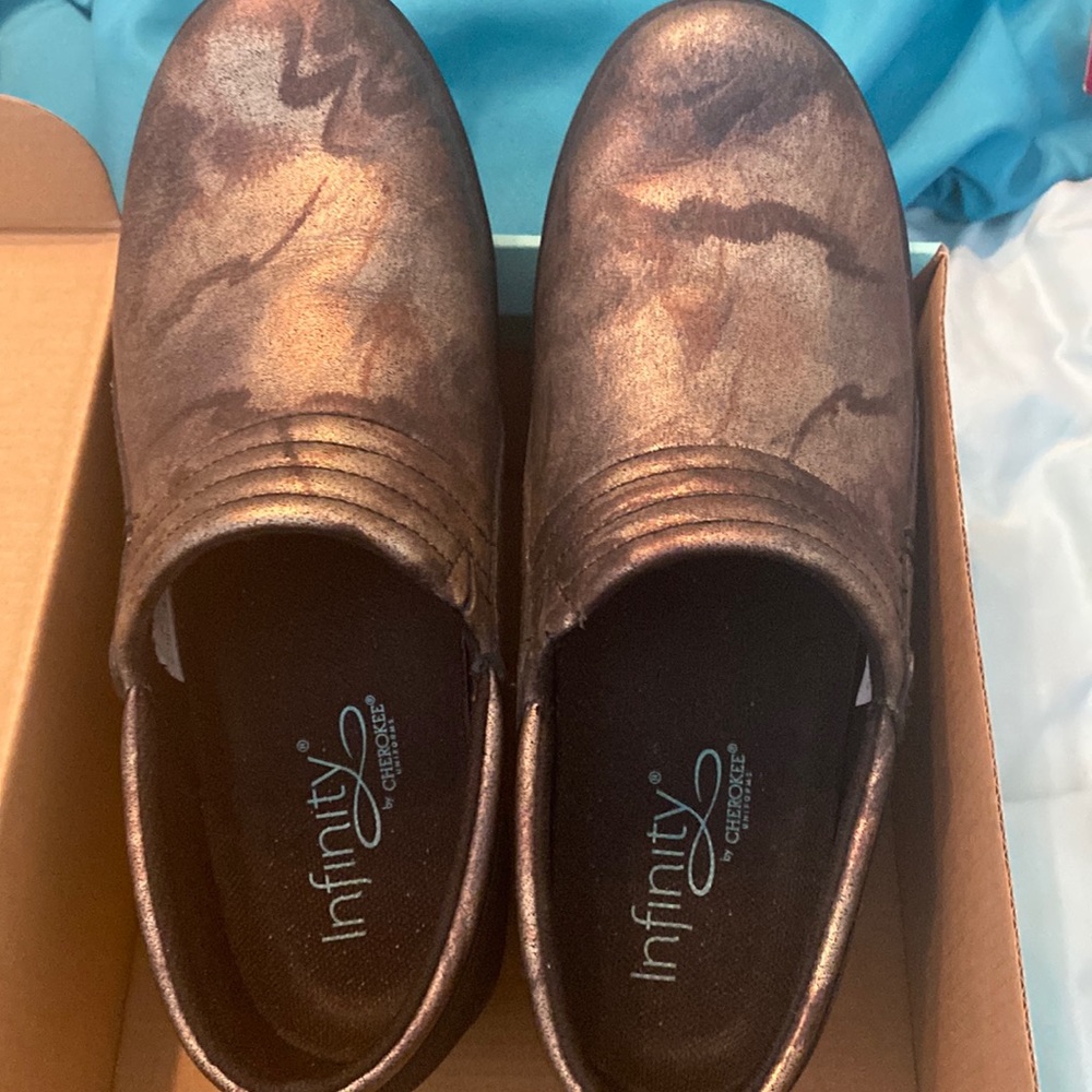 Cherokee duty shoes